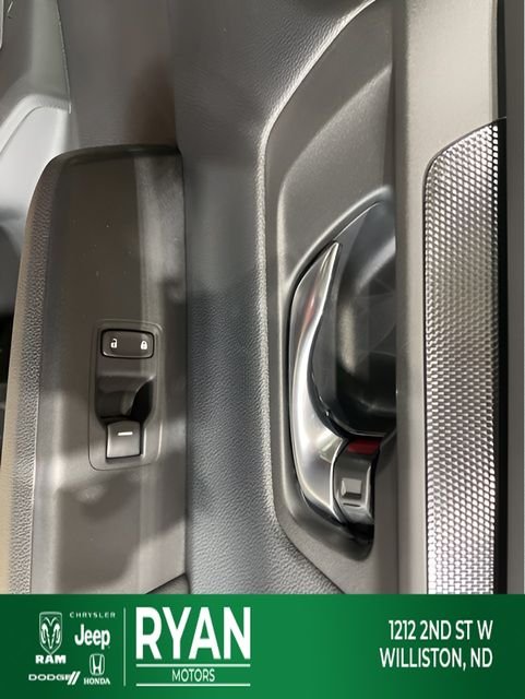 2026 Honda CR-V EX - Photo 36