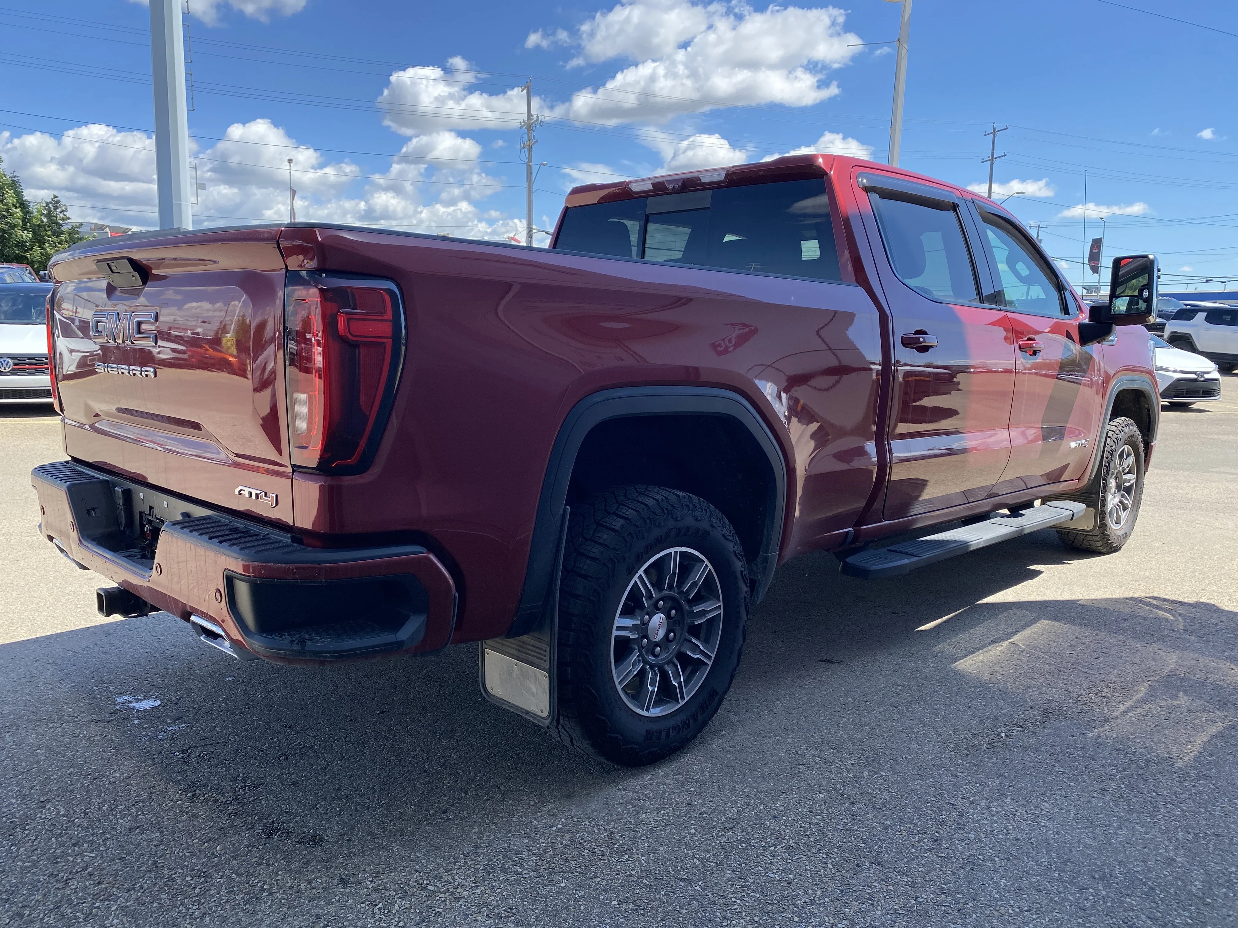 Certified Used 2020 Red GMC Crew Cab AT4 * STANDARD BOX * 3.0L DIESEL * 360 CAMERA * image 5