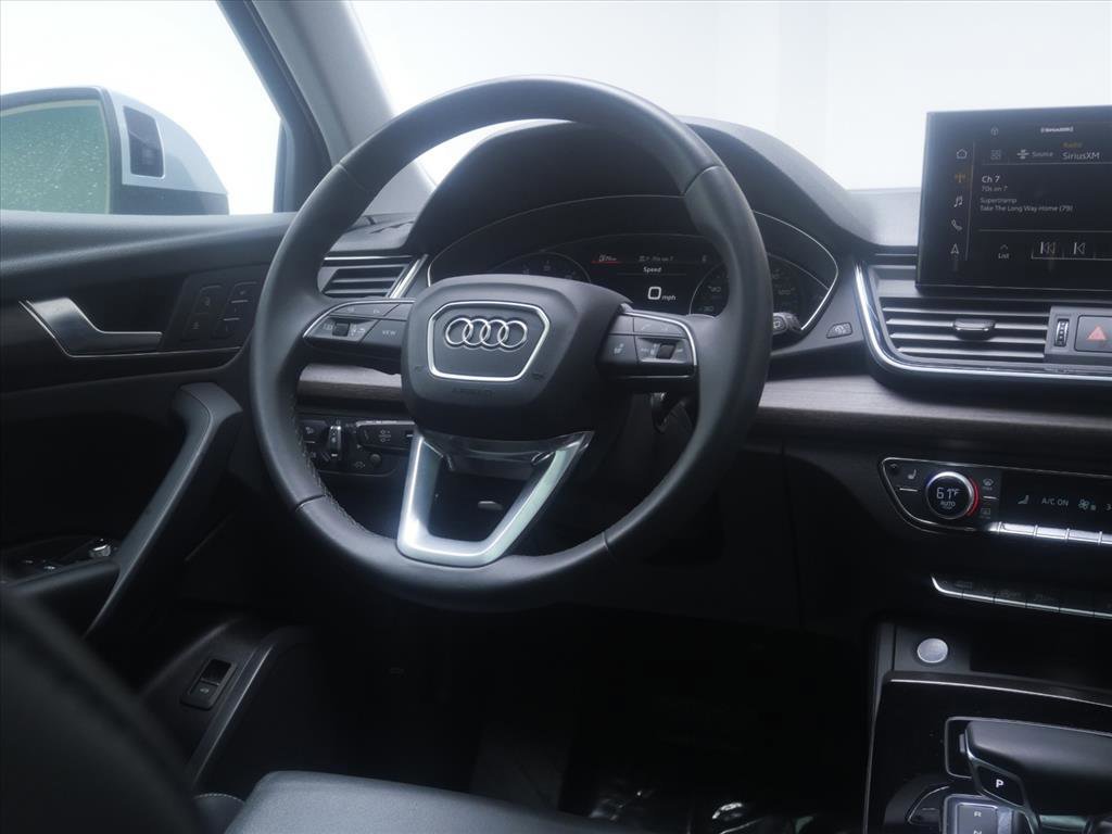 Used 2024 Silver Metallic Audi S line Premium image 32