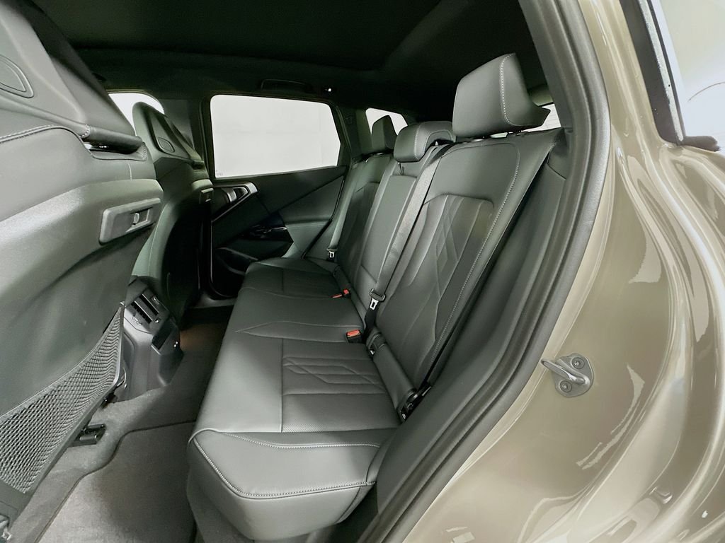 Used 2026 Dune Grey Metallic BMW 30 xDrive image 17