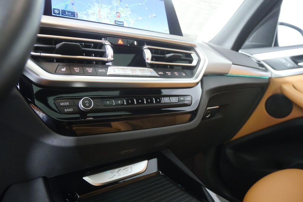 Certified Used 2024 Mineral White Metallic BMW sDrive30i image 23