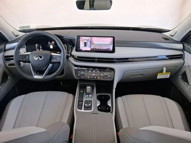 New 2027 MINERAL BLACK INFINITI Luxe FWD image 9