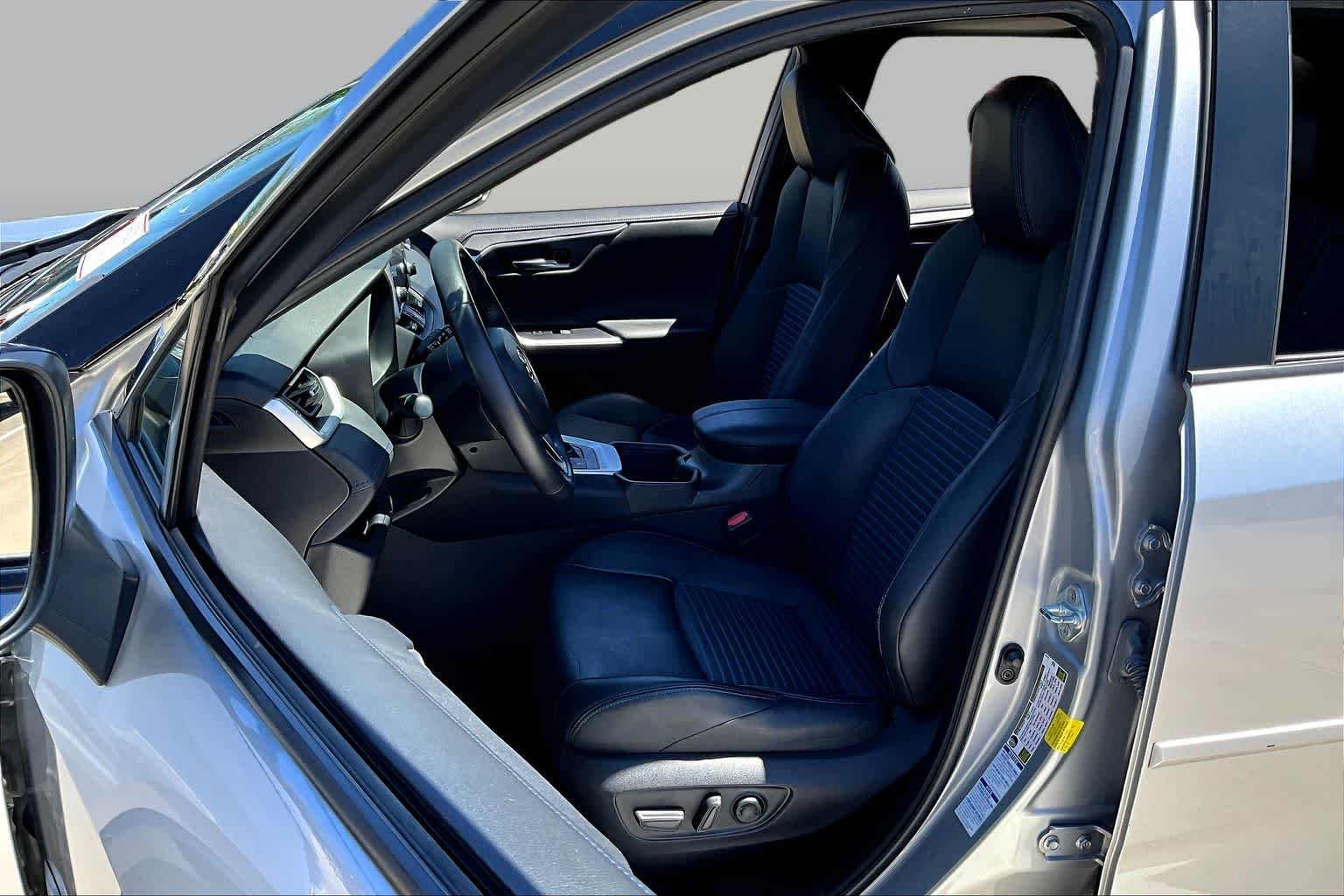 Used 2022 Silver Sky Metallic/Midnight Black Metallic Toyota Hybrid XSE image 7