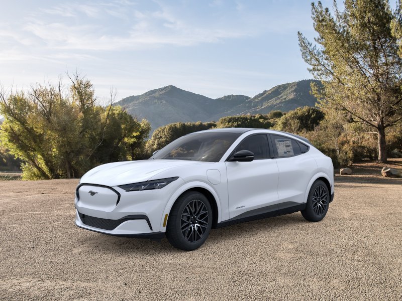 New 2026 Star White Metallic Tri-coat Ford Premium image 26
