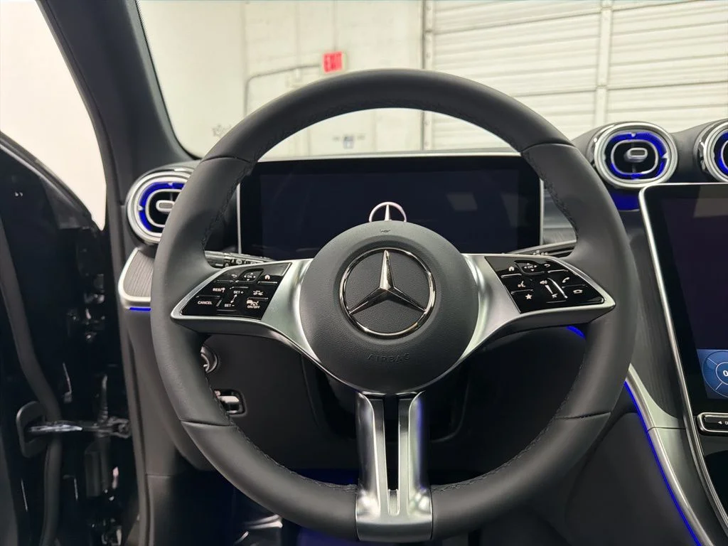 Used 2026 Black Mercedes-Benz GLC 300 image 15