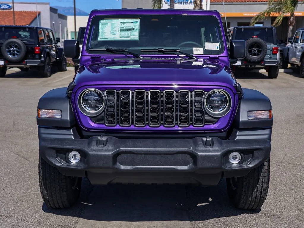 New 2026 Reign Exterior Paint Jeep Sport S image 9
