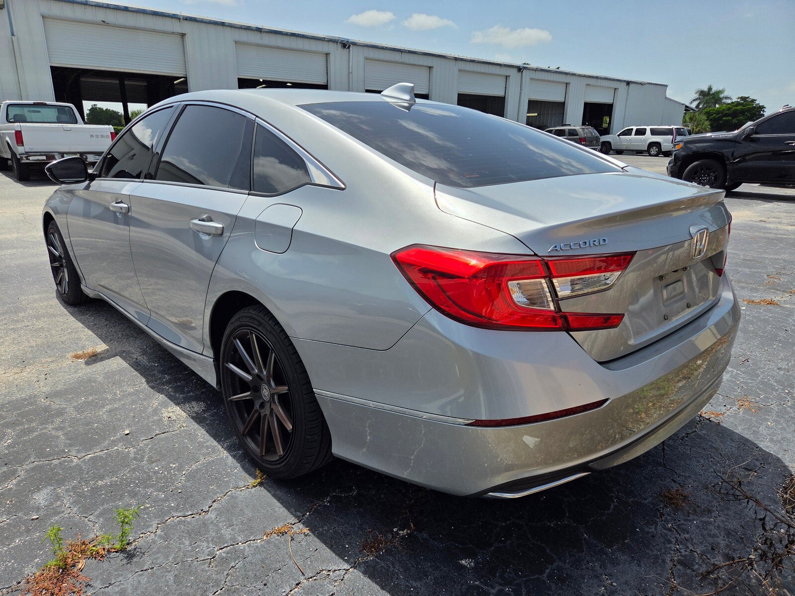 Used 2018  Honda EX-L Navi 1.5T image 4