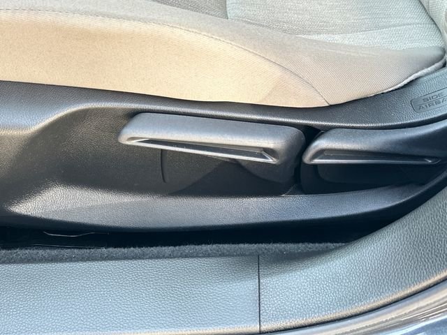 2025 Honda Accord LX - Photo 16