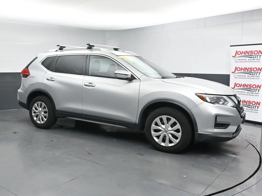 Used 2017 Nissan Rogue S with VIN KNMAT2MV8HP521208 for sale in Johnson City, TN
