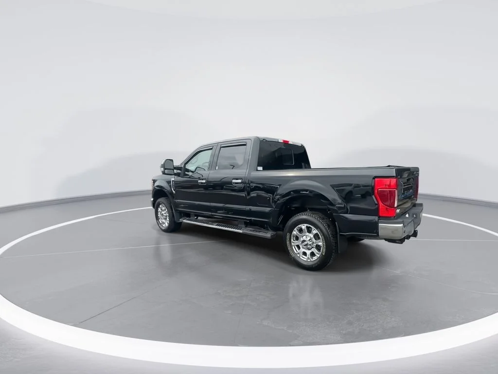 Used 2021 Black Ford Lariat image 7