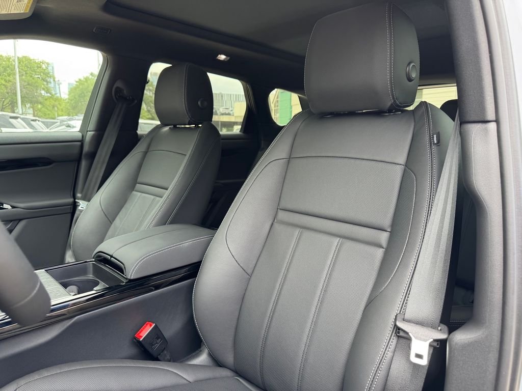 New 2026 Arroios Grey Land Rover  image 10