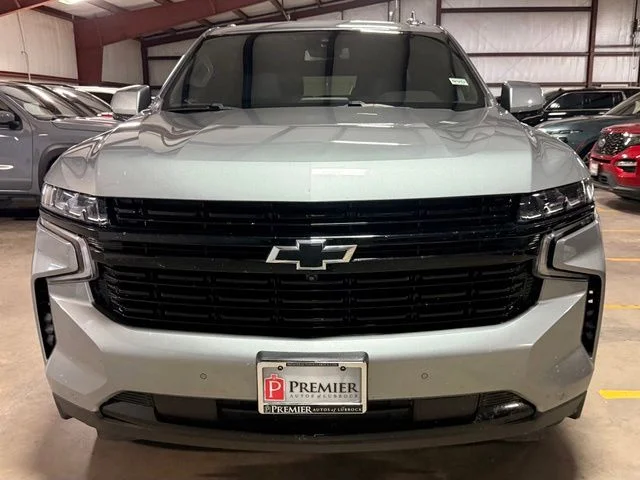 2023 Chevrolet Suburban RST - Photo 8