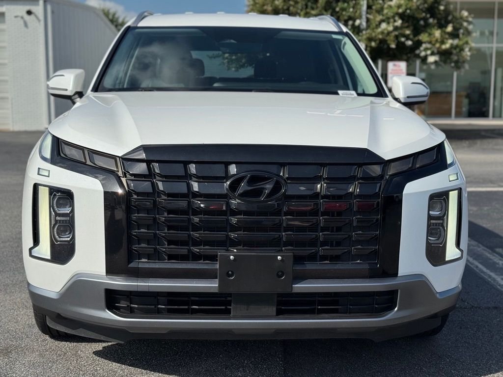 Used 2024 White Hyundai SEL image 4