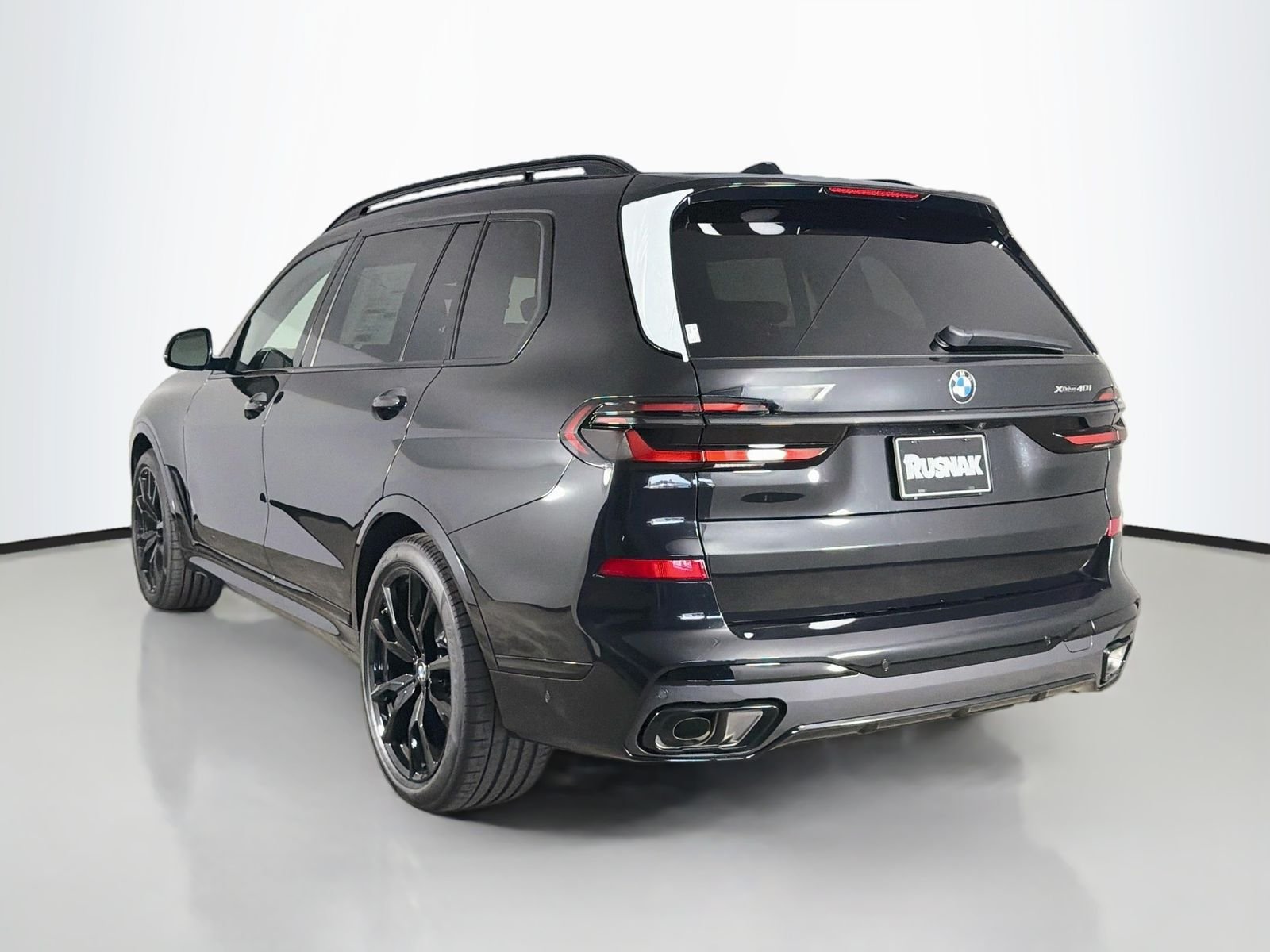 New 2027 Black Sapphire Metallic BMW xDrive40i image 5