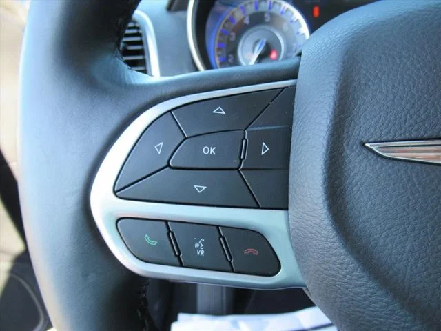 Used 2021  Chrysler Touring image 22