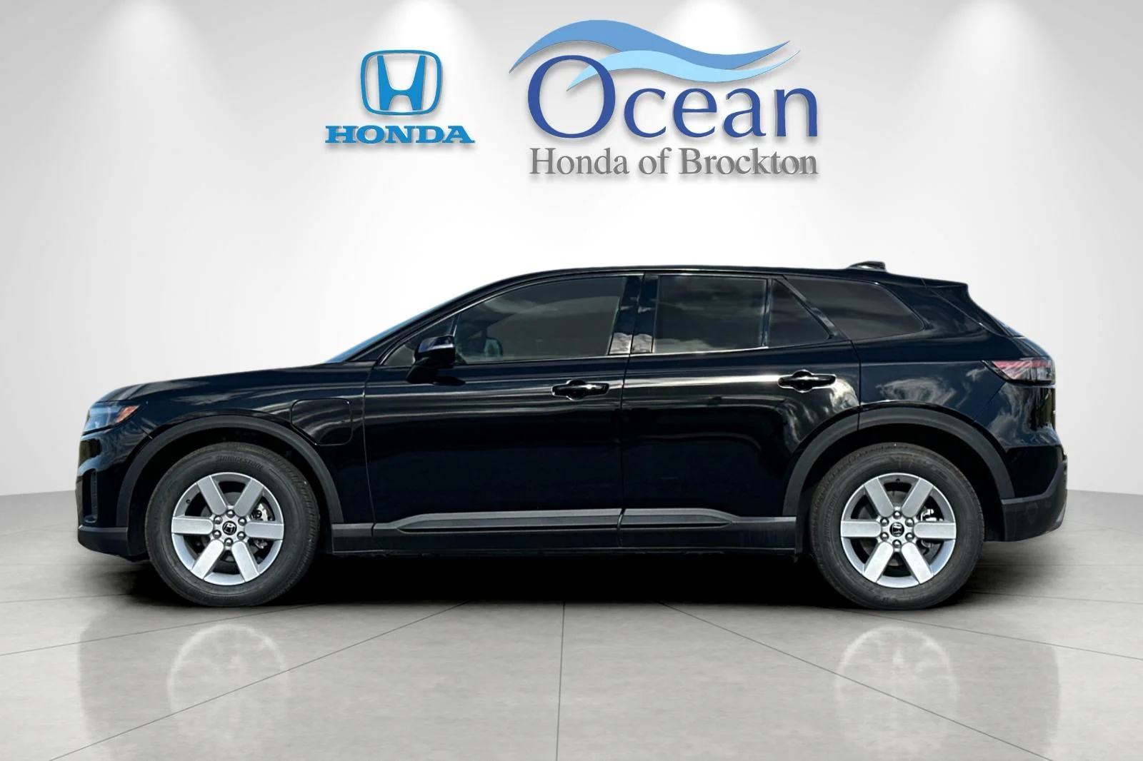 New 2026 Raven Black Honda EX image 2