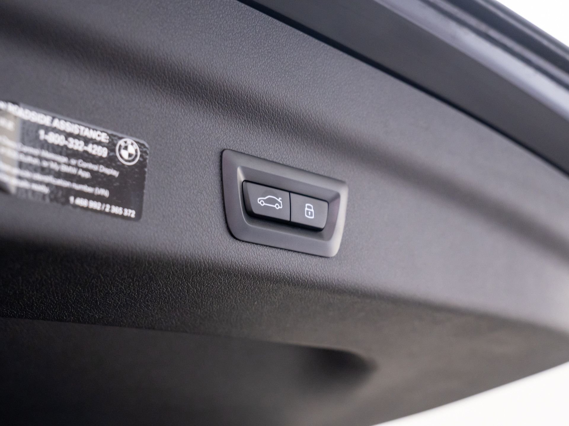 2025 BMW X1 28i - Photo 37