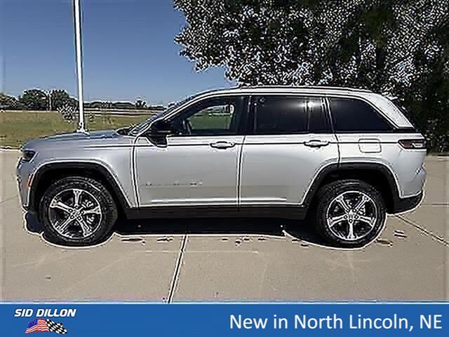 New 2026 Silver Zynith Jeep Limited image 2