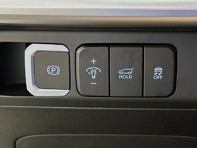 New 2026 Hyundai SANTA FE HYBRID SE