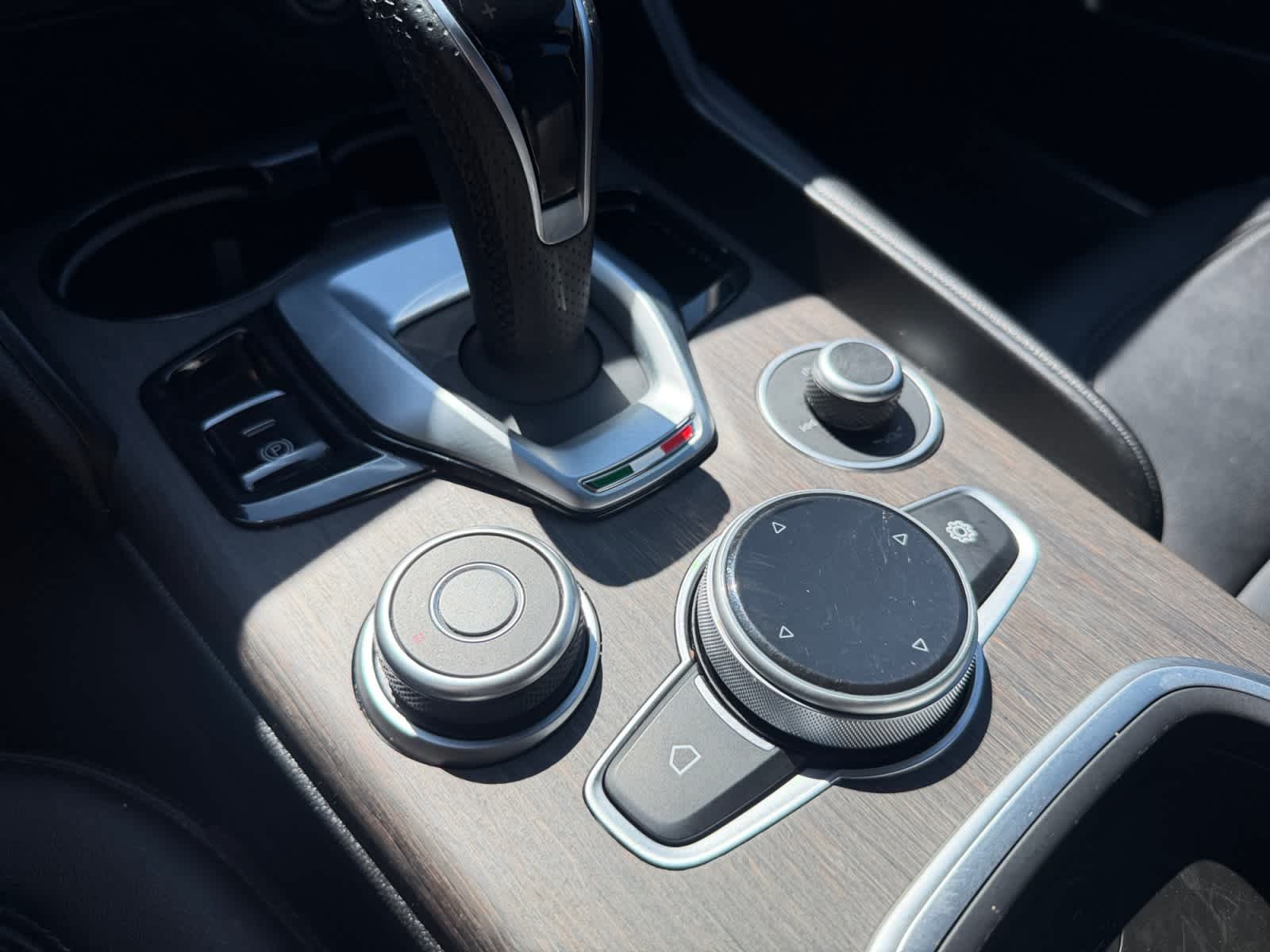 Used 2022 Alfa White Alfa Romeo Ti image 30