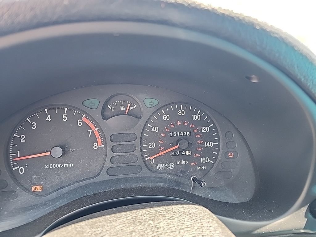 Used 1997  Mitsubishi Base image 12