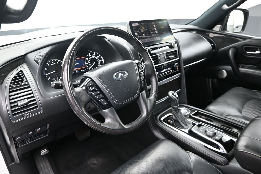 Used 2023 White INFINITI Sensory image 22