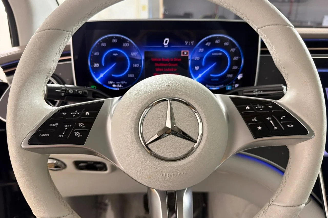 Used 2023 Emerald Green Metallic Mercedes-Benz EQE 350 image 21