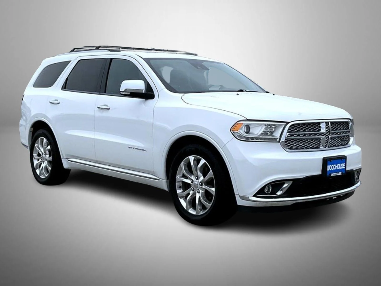 Used 2016 White Dodge Citadel image 3