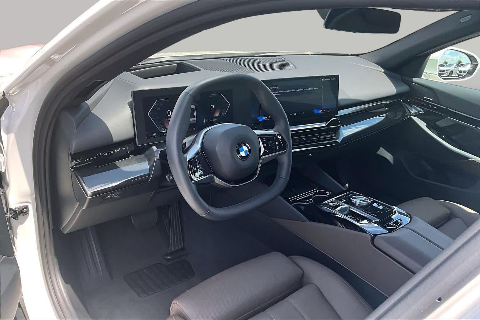 Used 2026 Mineral White Metallic BMW 530i image 16