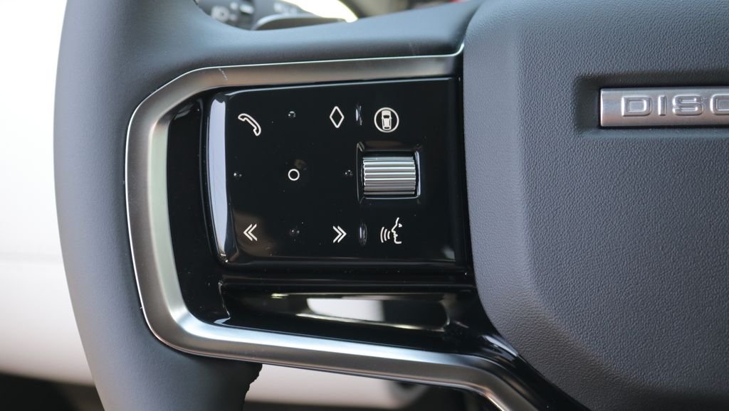 New 2026 Fuji White Land Rover Landmark image 19