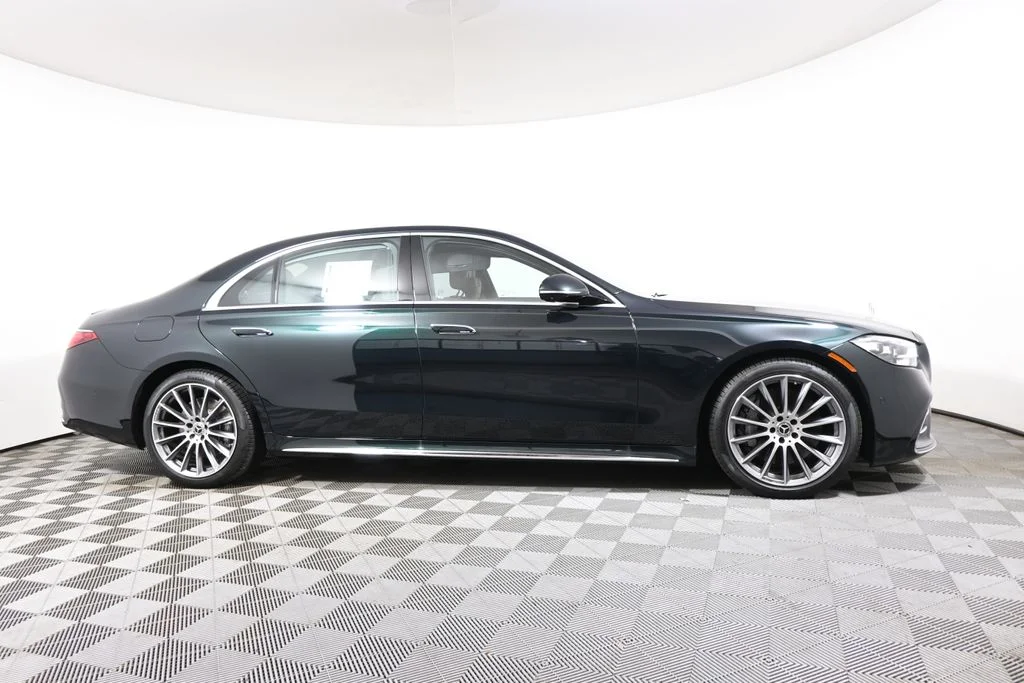 Certified Used 2026 Green Mercedes-Benz S 580 image 8