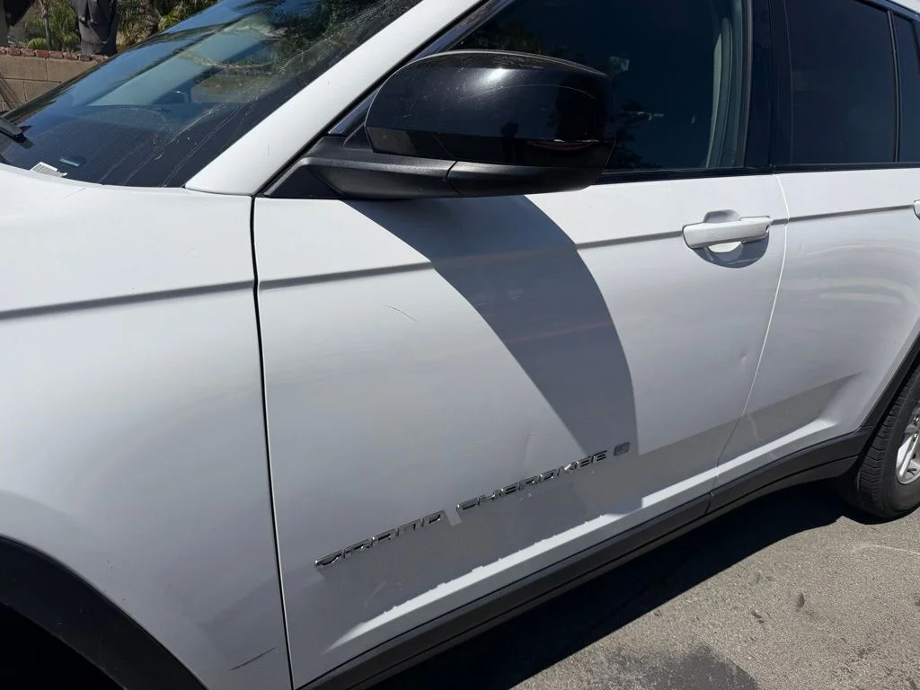 Certified Used 2023 White/off-white Jeep Laredo image 7
