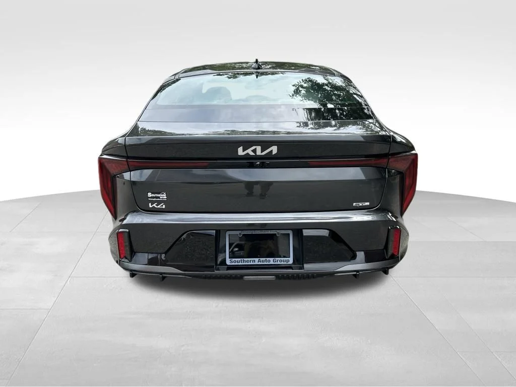 Used 2025 Gray Kia GT-Line image 4