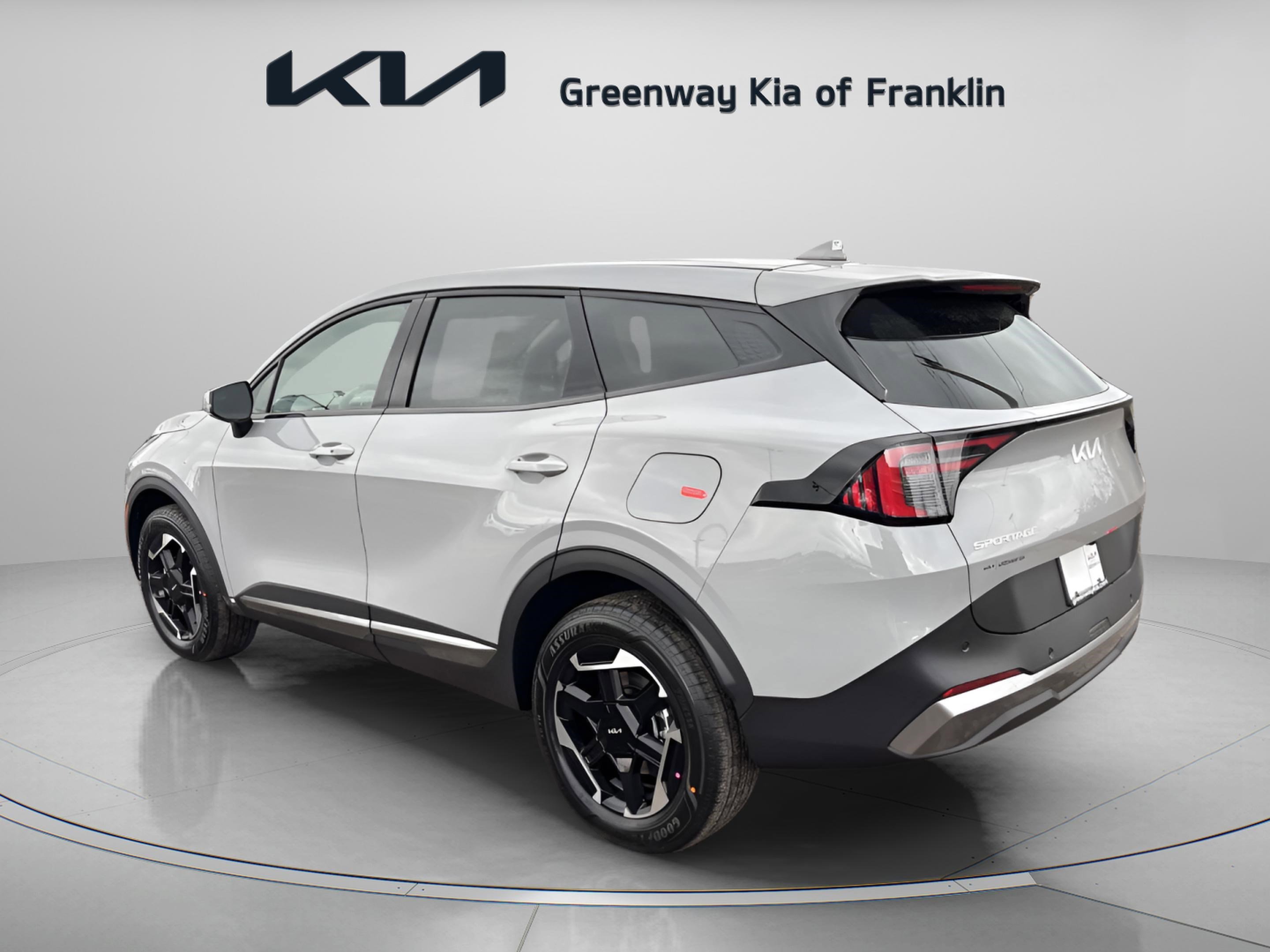 New 2026 Wolf Gray Kia S image 5