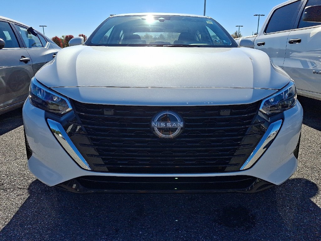 Used 2024 White Nissan SV image 2
