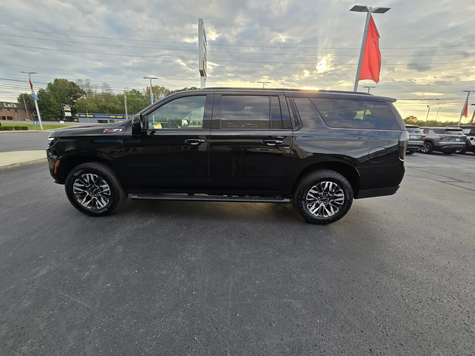 Used 2026 Black Chevrolet Z71 image 4
