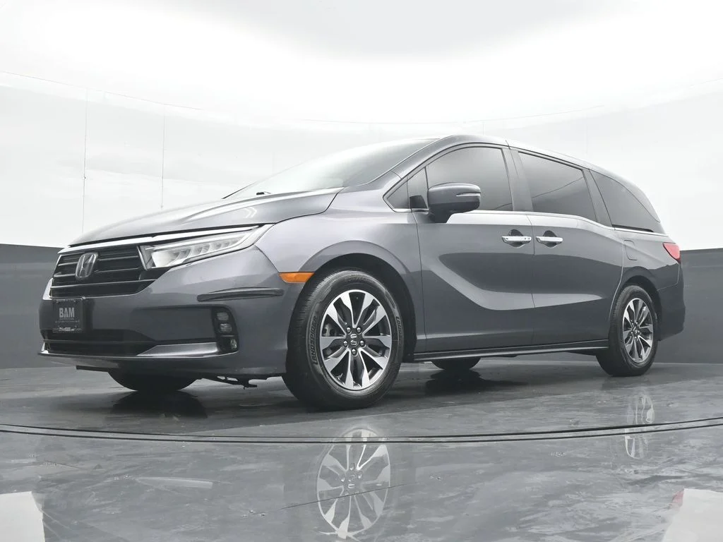 Used 2023  Honda EX-L image 45