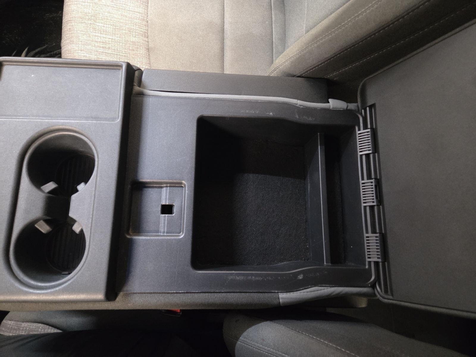 Used 2023 GRAY Ford XLT image 47