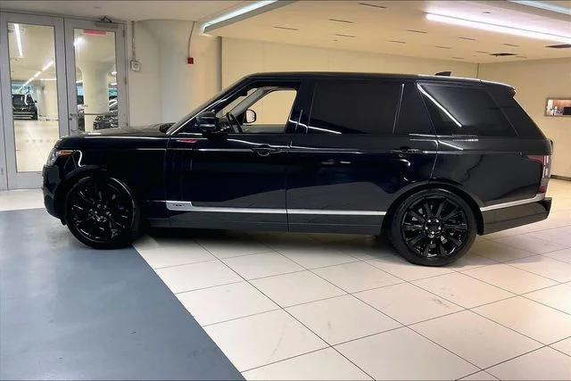 Used 2017 Black Land Rover 5.0L V8 Supercharged image 9