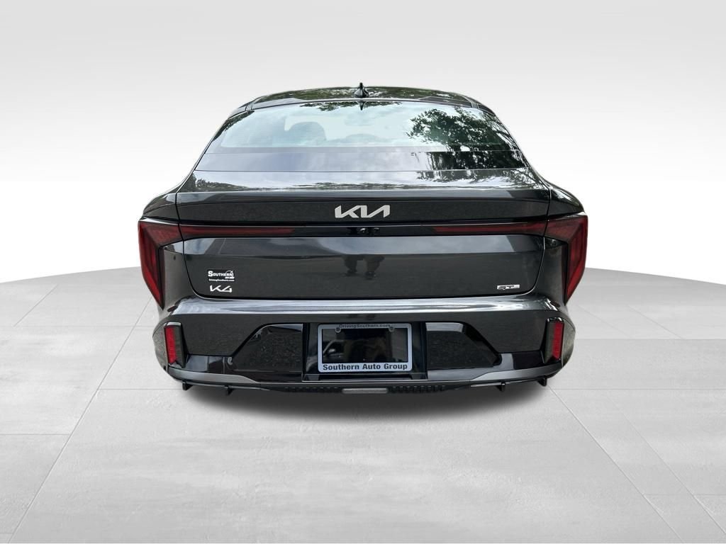 Used 2025 Gray Kia GT-Line image 4