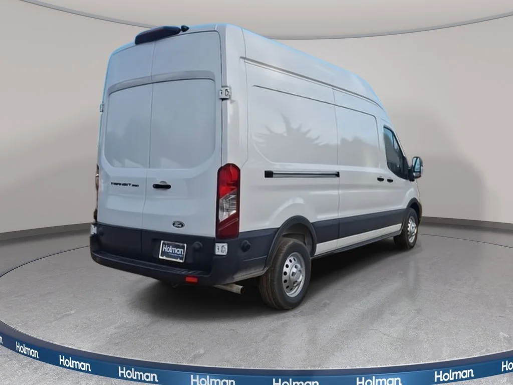 New 2026 Oxford White Ford Base image 4