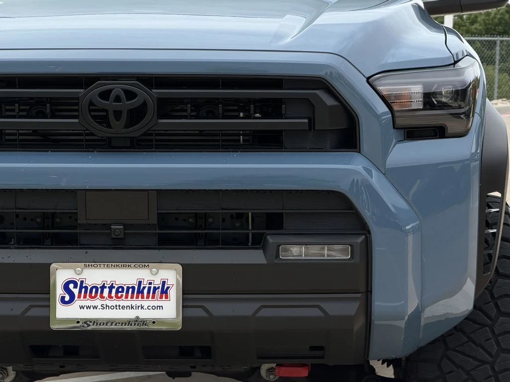 Used 2026 Blue Toyota SR5 image 8