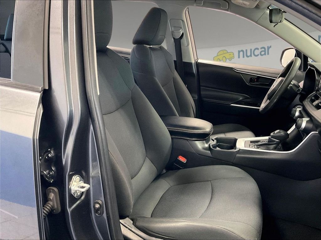 Used 2020 Gray Toyota LE image 11