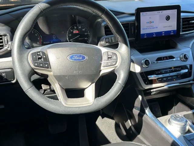 Used 2023 Red Ford XLT image 14
