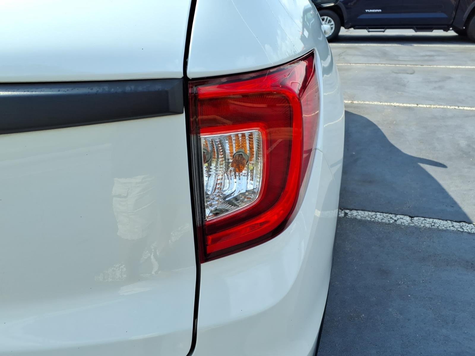 Used 2021 Platinum White Pearl Honda EX-L image 20