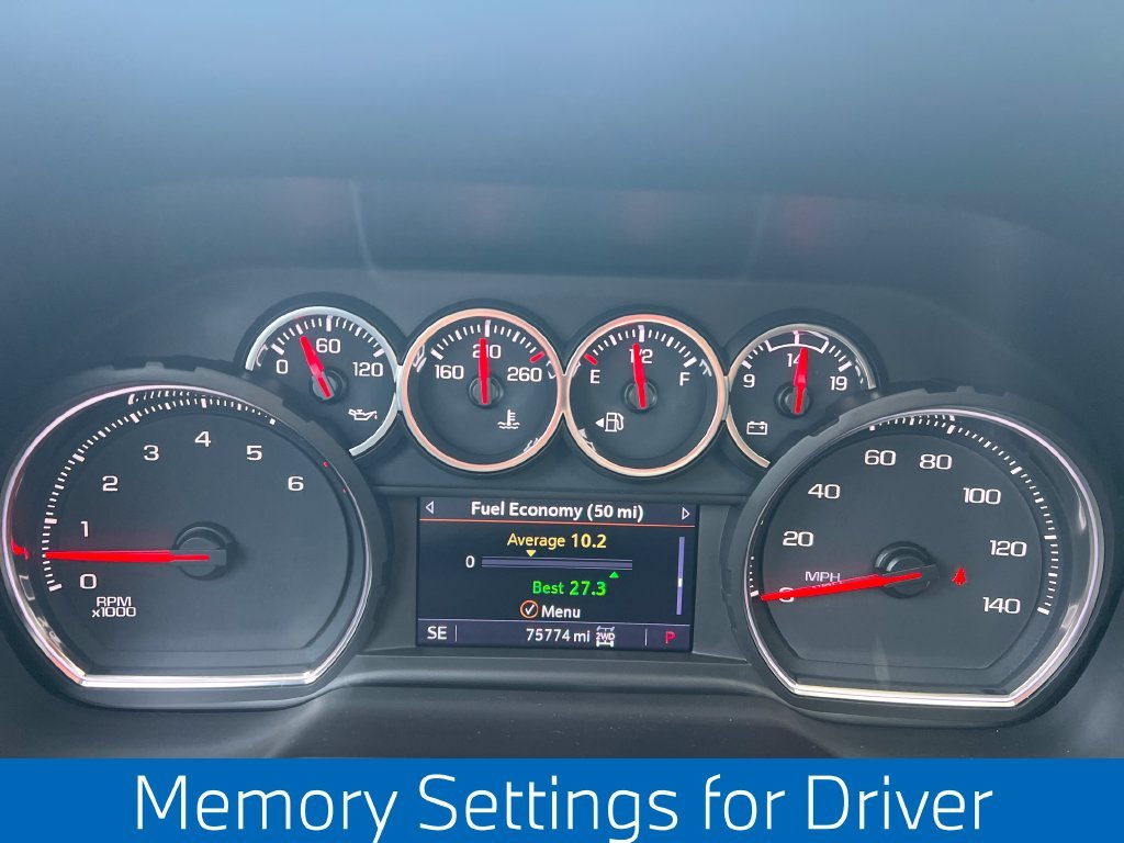 Used 2021 Gray Chevrolet RST image 16