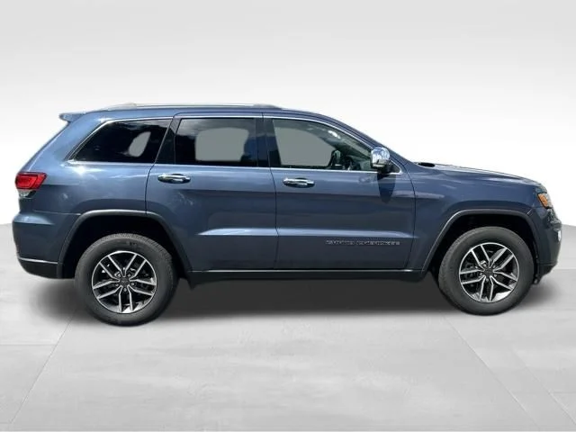 Used 2021 Blue Jeep Limited image 7
