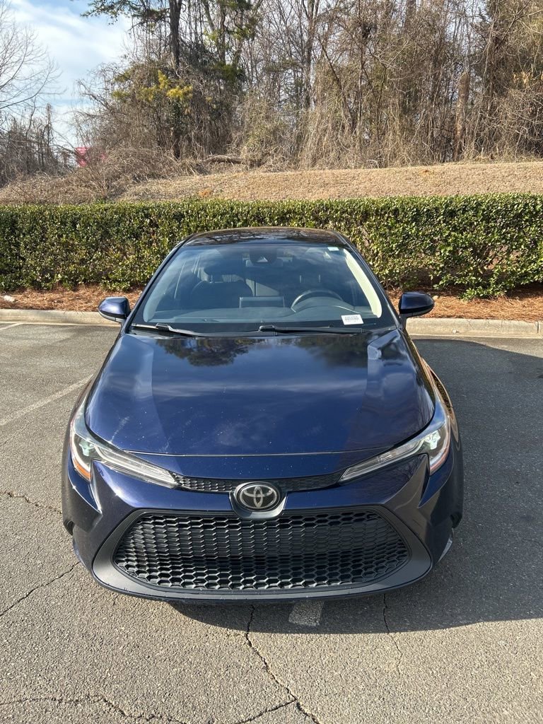 Used 2020 Toyota Corolla LE with VIN JTDEPRAE0LJ046622 for sale in Huntersville, NC