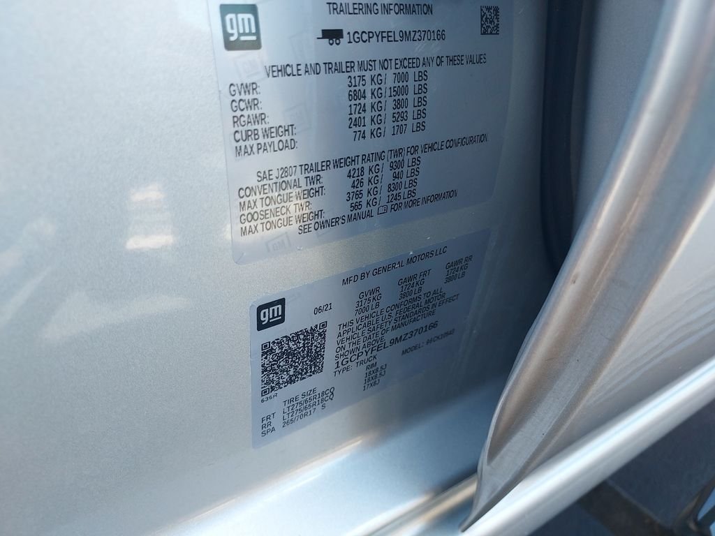 Used 2021 Silver Chevrolet LT Trail Boss image 23