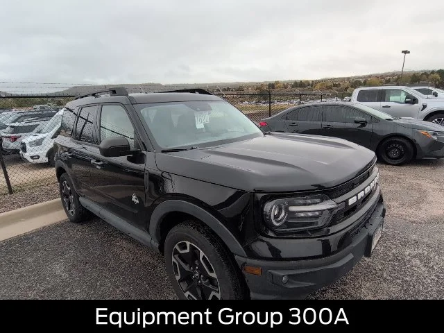 Used 2022 Black Ford Outer Banks image 3